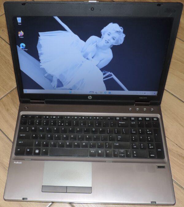 1 HP ProBook 6570B