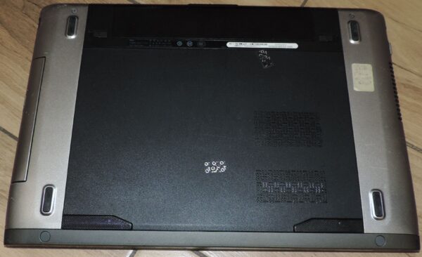 Dell Vostro 3560