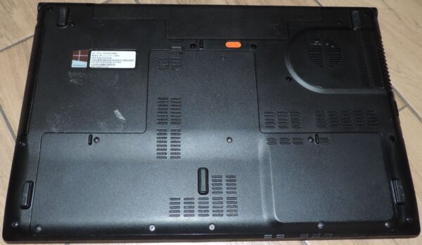 Acer Aspire V3-771G