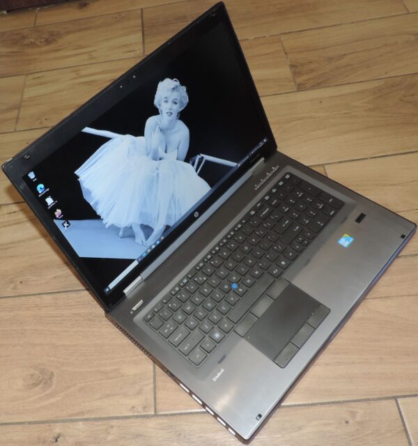 HP Elitebook 8760W Workstation