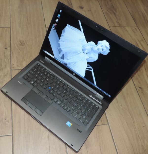 HP Elitebook 8760W Workstation