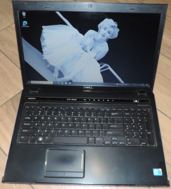 1 Dell Vostro 3700