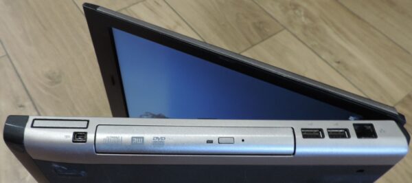6 Dell Vostro 3700