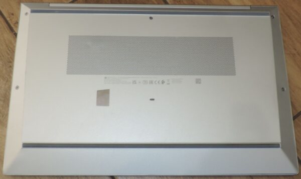 8 HP Elitebook 855 G8