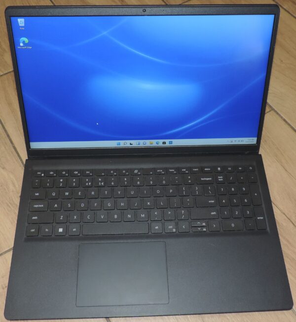 Dell Inspiron 15 3525
