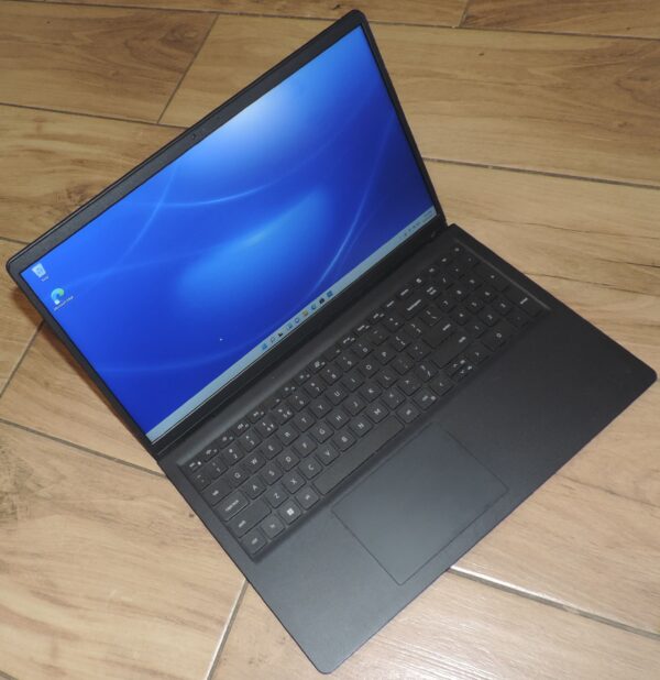 Dell Inspiron 15 3525
