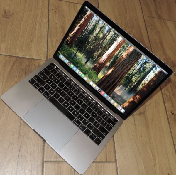 Macbook Pro 13 A1989 2018