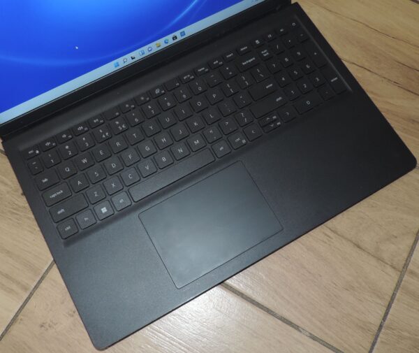 Dell Inspiron 15 3525