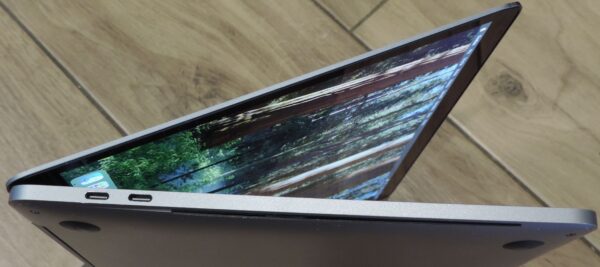 Macbook Pro 13 A1989 2018