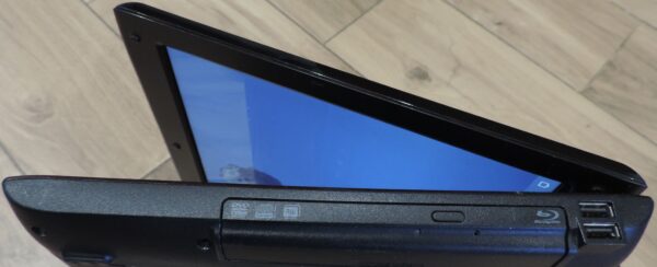 Samsung NP-R580