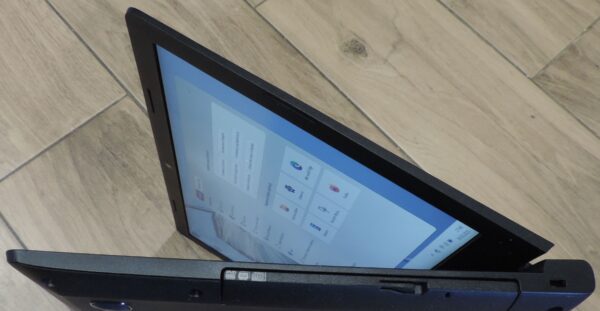 Lenovo B50-10