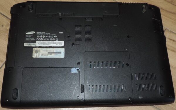 Samsung NP-R580