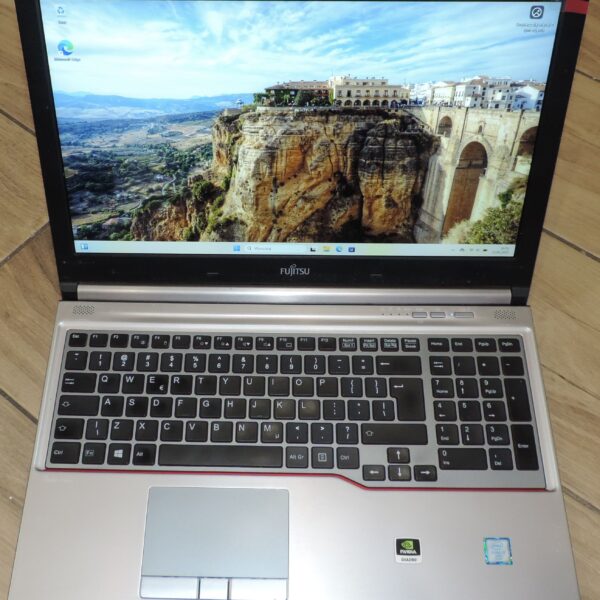 Fujitsu Celsius H760 Mobile Workstation