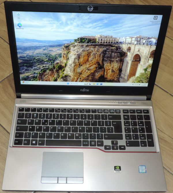 Fujitsu Celsius H760 Mobile Workstation