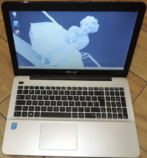 Asus A555LA