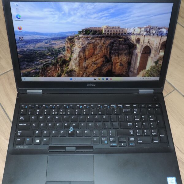 Dell Latitude E5570
