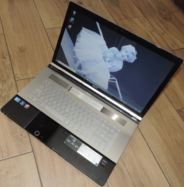 Acer Aspire Ethos 8943G