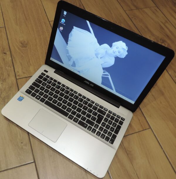 Asus A555LA