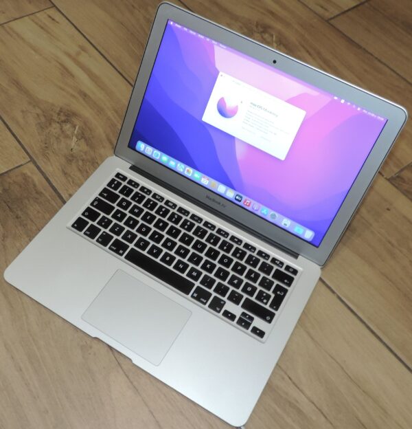 Macbook AIR13 A1466 2015