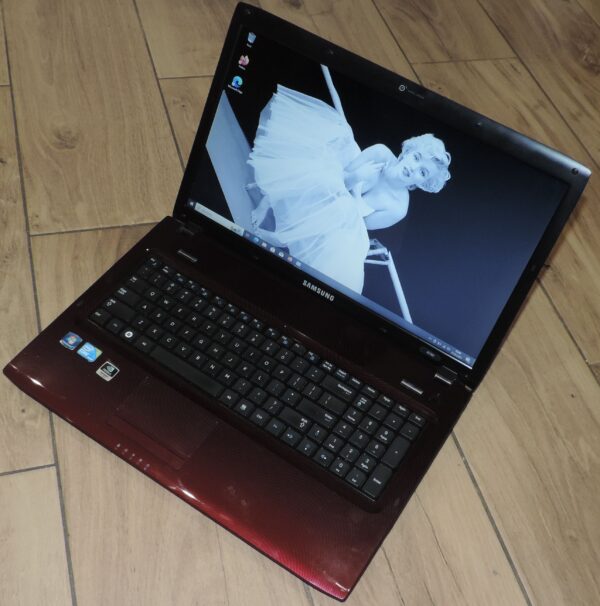 Samsung NP-R780
