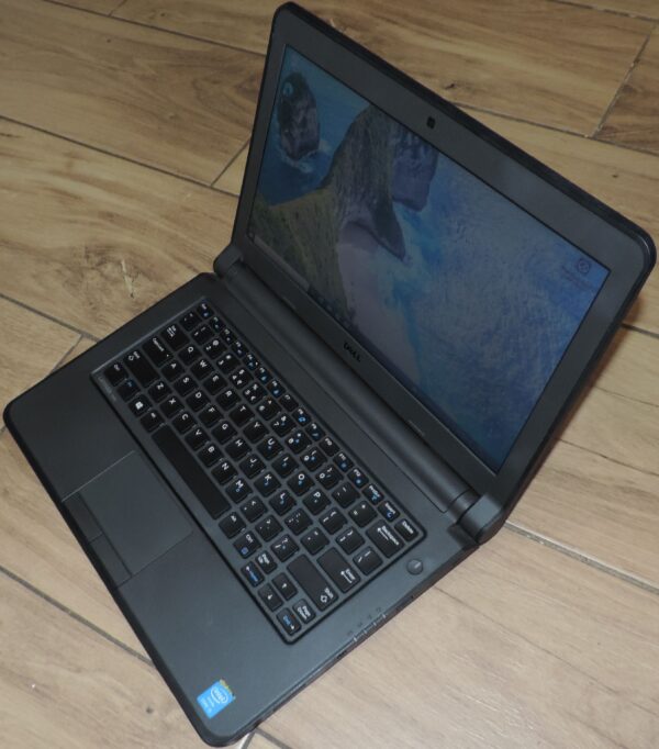 Dell Latitude 3340