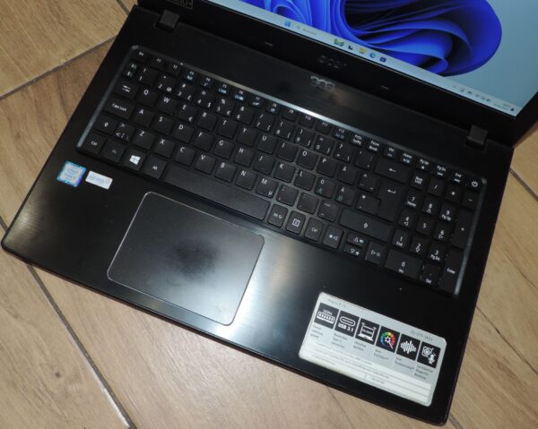 Acer Aspire E5-575