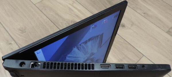 Dell Latitude 3560