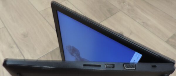 Dell Latitude 3560