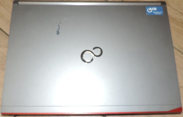 Fujitsu Lifebook E734