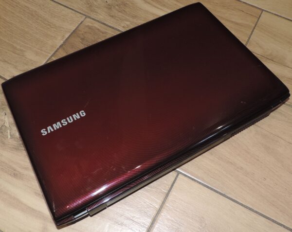 Samsung NP-R780