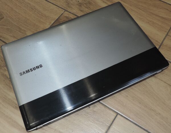 Samsung NP-RV511