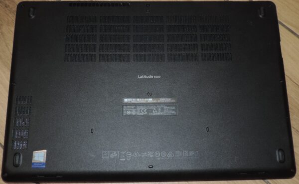 Dell Latitude 5580