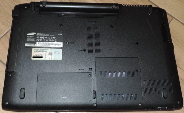 Samsung NP-R780