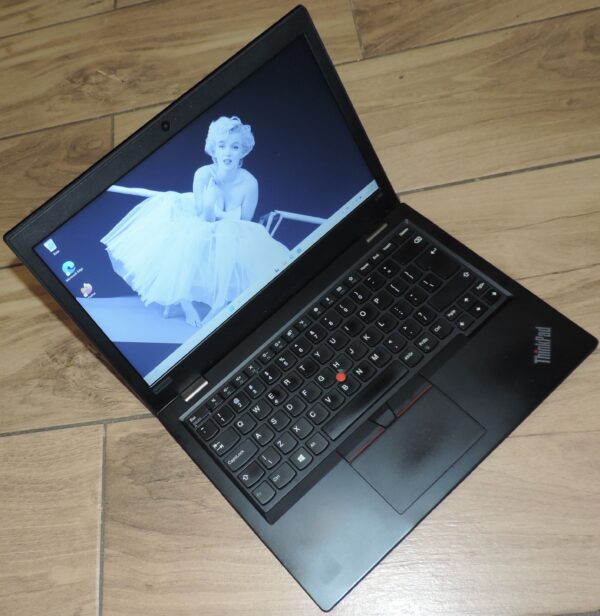 Lenovo ThinkPad L380