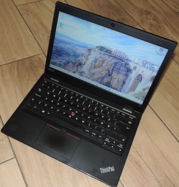 Lenovo ThinkPad L380