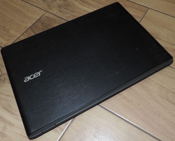 Acer Aspire E 17 E5-773G