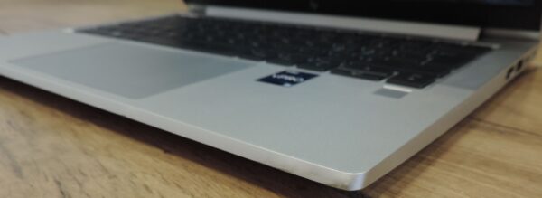 HP Elitebook 630 G9