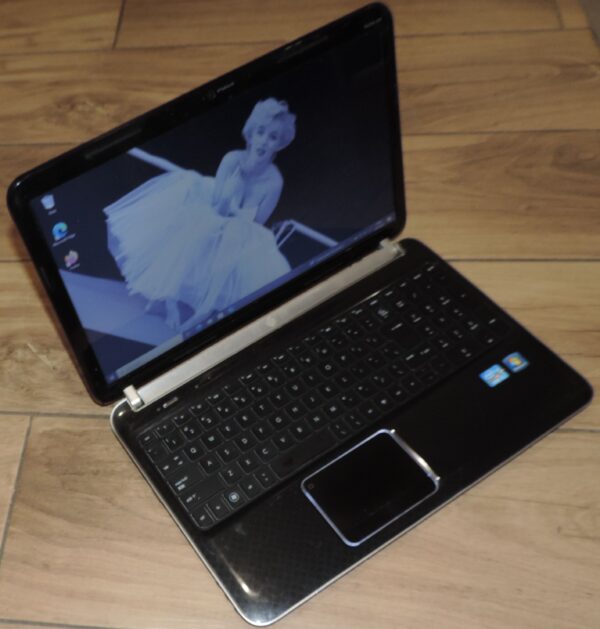 HP dv6-6b35eo