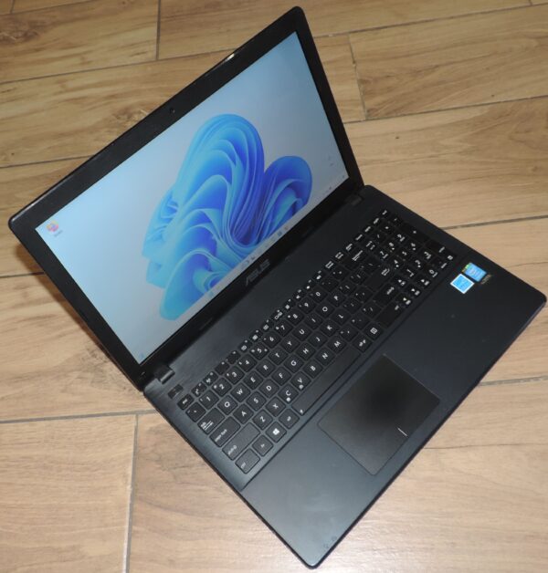 ASUS X551CA