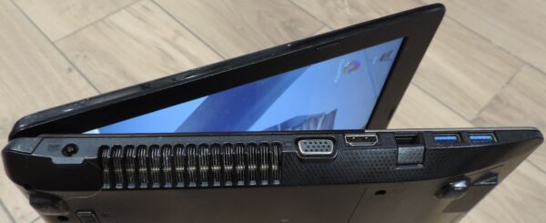 Asus R500VJ