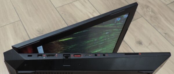 HP Omen 17 - an004nw