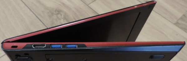 Fujitsu Lifebook U554