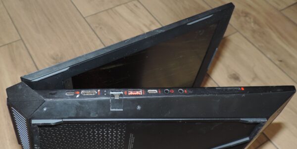 HP Omen 17 - an004nw