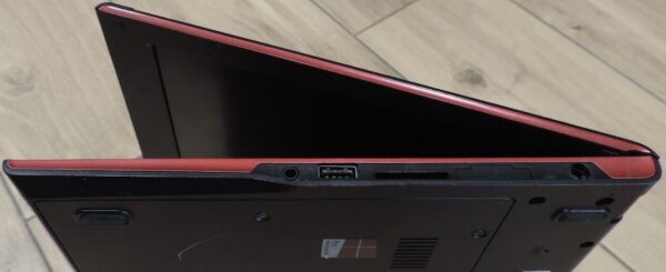 Fujitsu Lifebook U554