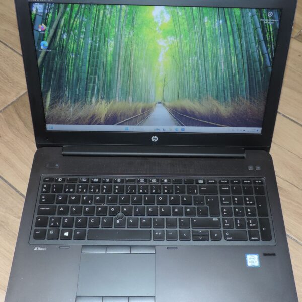 1 HP ZBook 15 G3