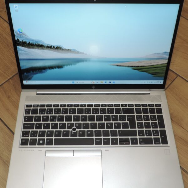 1 HP Elitebook 850 G7