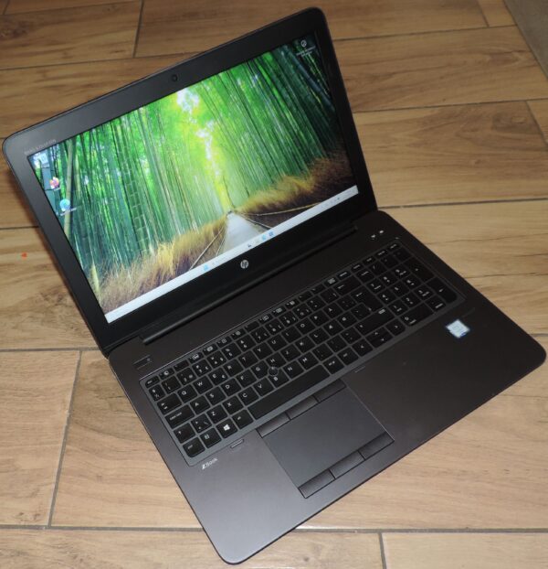 2 HP ZBook 15 G3