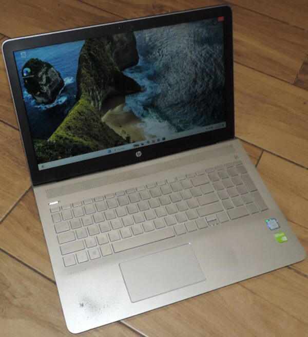 HP Pavilion 15-cc502nw