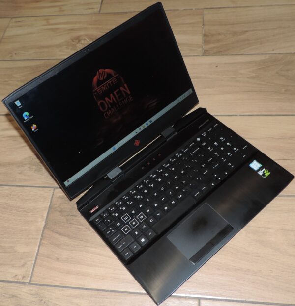 2 HP Omen 15-dc0014nw