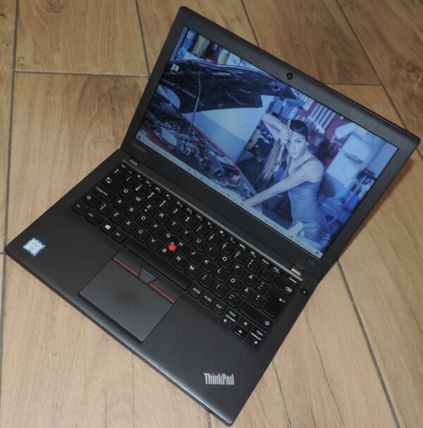 3 Lenovo Thinkpad x260